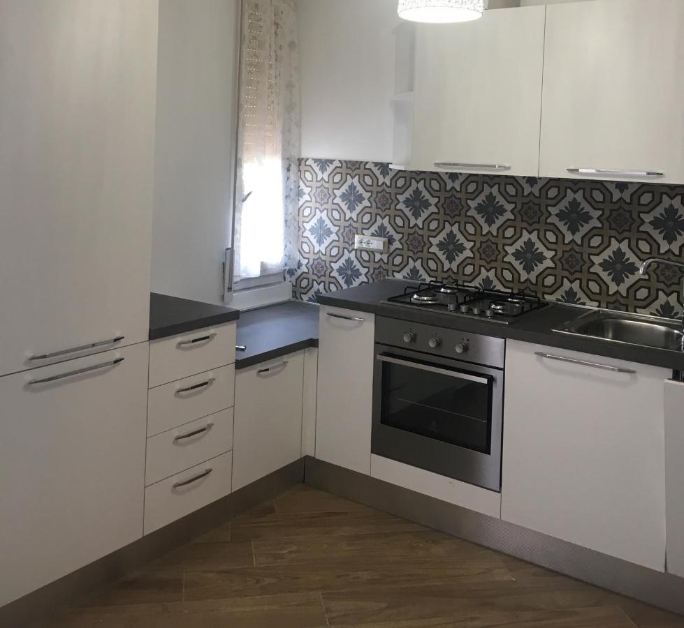Minerva Apartment Deiva Marina Ngoại thất bức ảnh